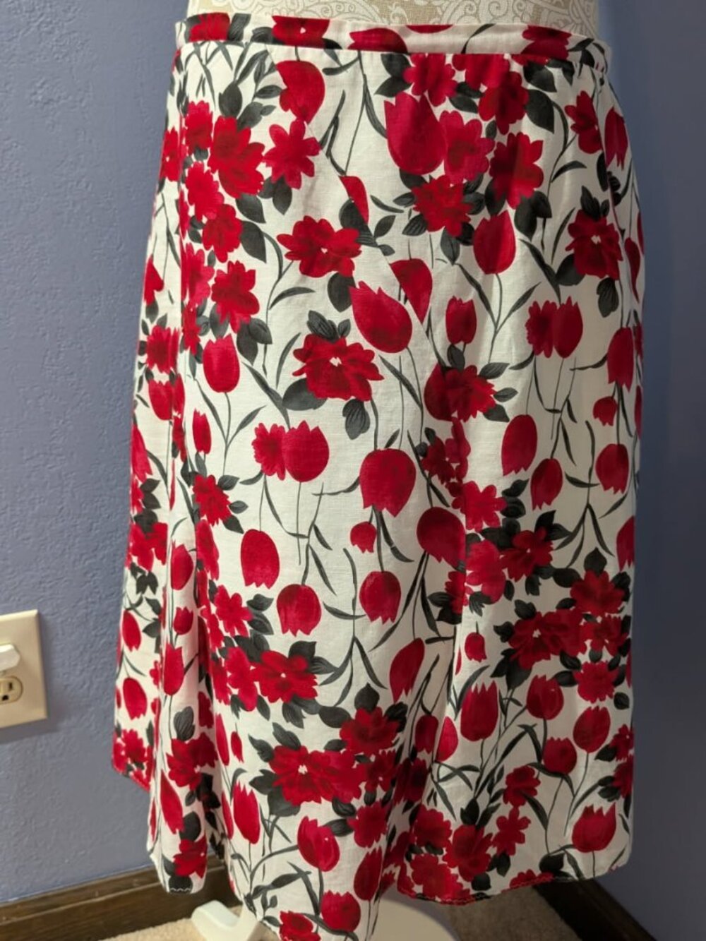 Handmade Women's A-Line Red Floral Midi Skirt